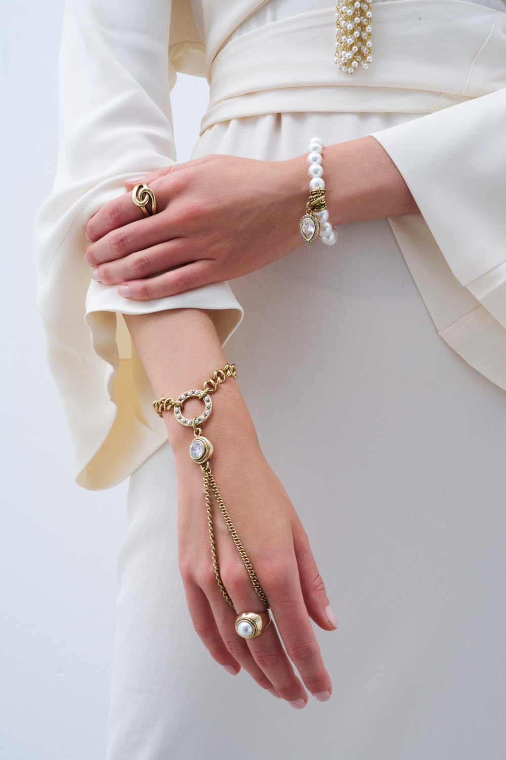 PEARL ESSENCE - Image 5